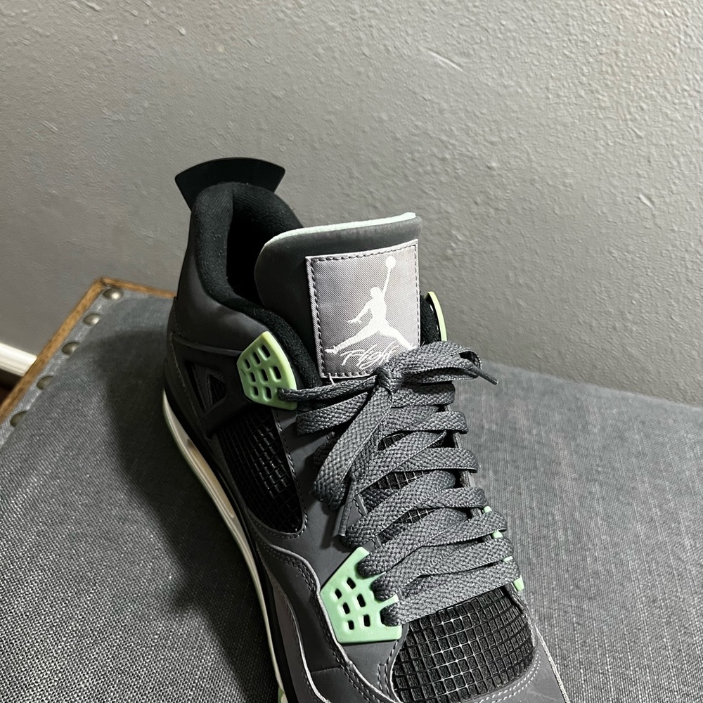 Nike Air Jordan 4 IV Green Glow 308497-033 - Picture 13 of 16